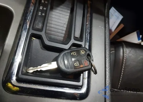 2013 Ford Mustang V6 Premium from USA, damaged, VIN 1ZVBP8EM0D5250164